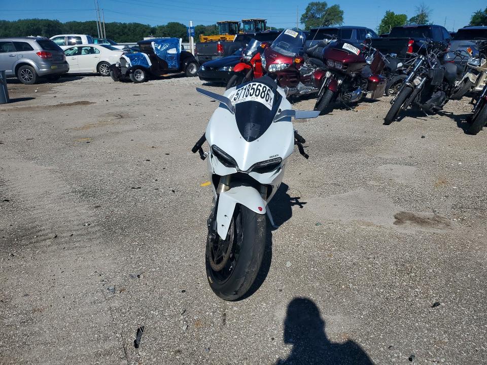 2013 Ducati Panigale VIN ZDM14BPW4DB011614 COPART salvage auction — SIDE, Ia - Cert Of Title-Salvage Title, sold $4,000 on 2026-07-23 (photo 2)