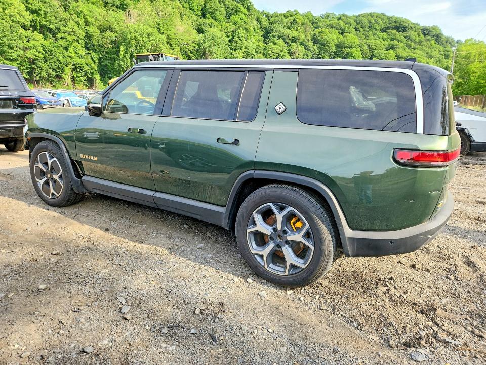 2024 Rivian R1s VIN 7PDSGABA4RN039327 COPART salvage auction — Front End, NJ - CERT OF TITLE-SALVAGE, sold $17,900 on 2026-06-23 (photo 2)