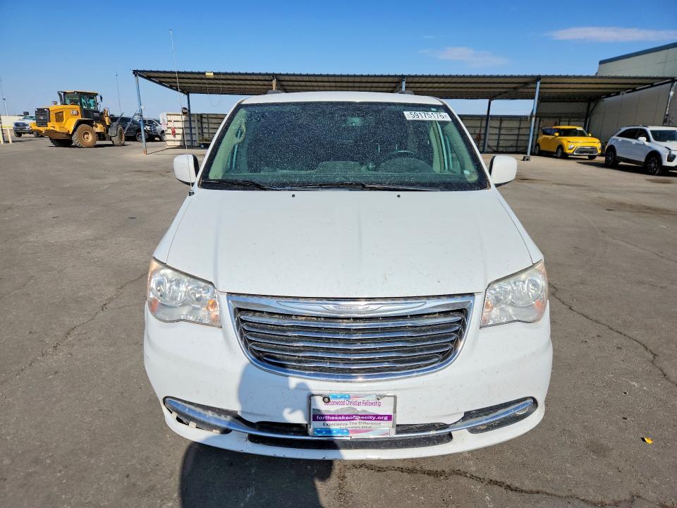 2016 Chrysler Voyager VIN 2C4RC1BG6GR206647 COPART salvage auction — MECHANICAL, NM - CERT OF TITLE-SALVAGE, sold $325 on 2026-07-31 (photo 5)