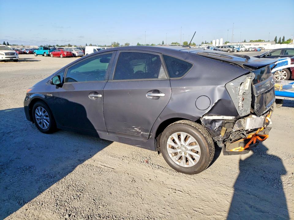 2014 Toyota Prius plug-in VIN JTDKN3DP6E3058560 COPART salvage auction — REAR END, CA - SALVAGE CERTIFICATE, sold $4,000 on 2026-07-14 (photo 2)