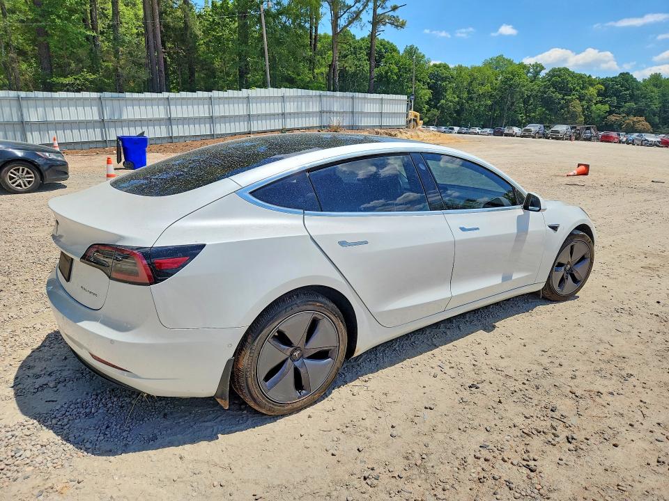 2020 Tesla VIN 5YJ3E1EB0LF619735 COPART salvage auction — MINOR DENT/SCRATCHES, Nc - Salvage Certificate Of Title, sold $4,150 on 2026-07-31 (photo 3)