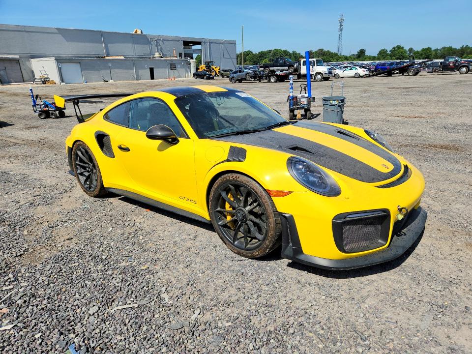 2018 Porsche 911 VIN WP0AE2A93JS186024 COPART salvage auction — REAR END, FL - CERT OF TITLE-SALVAGE THEFT, sold $292,000 on 2026-07-30 (photo 4)