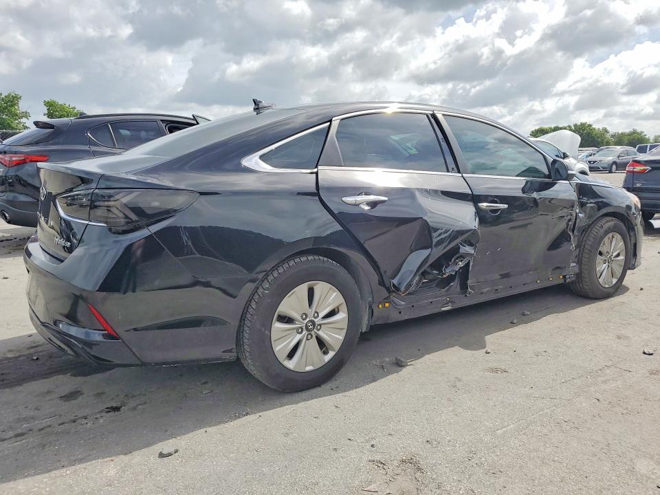 2019 Hyundai Sonata VIN KMHE24L37KA088339 COPART salvage auction — SIDE, FL - CERT OF TITLE SLVG REBUILDABLE, sold $2,600 on 2026-07-02 (photo 3)