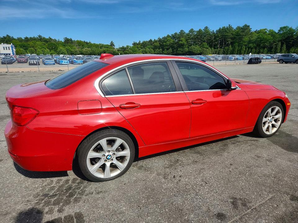 2015 BMW 3 series VIN WBA3C3G58FNS73297 COPART salvage auction — MINOR DENT/SCRATCHES, CT - CERTIFICATE OF TITLE, sold $1,600 on 2026-07-16 (photo 3)