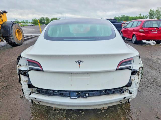 2018 Tesla Model 3 VIN 5YJ3E1EA7JF104008 COPART salvage auction — SIDE, Qc - Gravement Accidente, sold $5,300 on 2026-07-21 (photo 6)