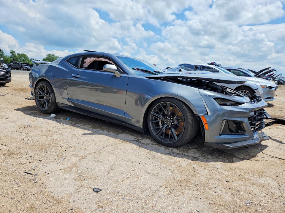 2021 Chevrolet Camaro VIN 1G1FK1R61M0101323 COPART salvage auction — FRONT END, IL - SALVAGE CERTIFICATE, sold $17,300 on 2026-07-28 (photo 4)