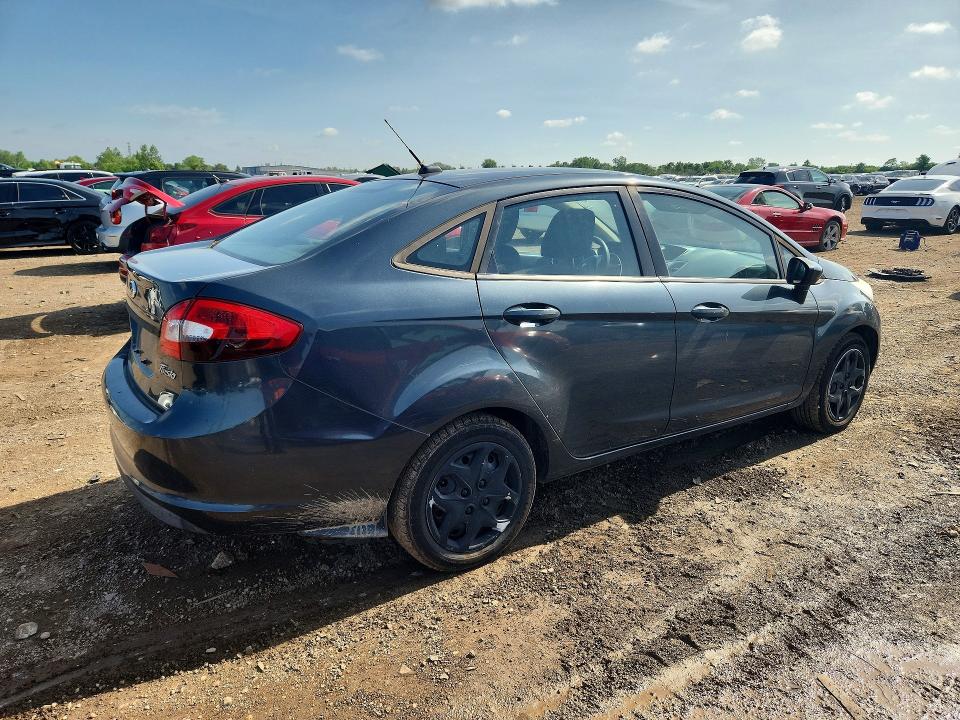 2011 Ford Fiesta VIN 3FADP4BJ6BM157273 COPART salvage auction — FRONT END, Il - Salvage Certificate, sold $225 on 2026-07-30 (photo 3)