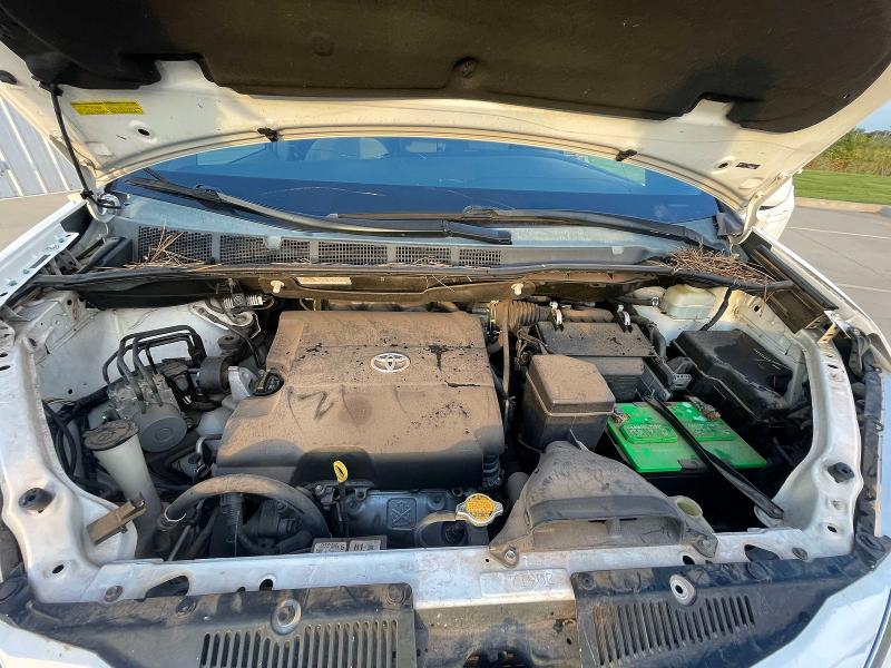 2015 Toyota Sienna VIN 5TDKK3DC3FS547083 COPART salvage auction — MINOR DENT/SCRATCHES, Ok - Certificate Of Title (P), sold $4,050 on 2026-07-02 (photo 7)