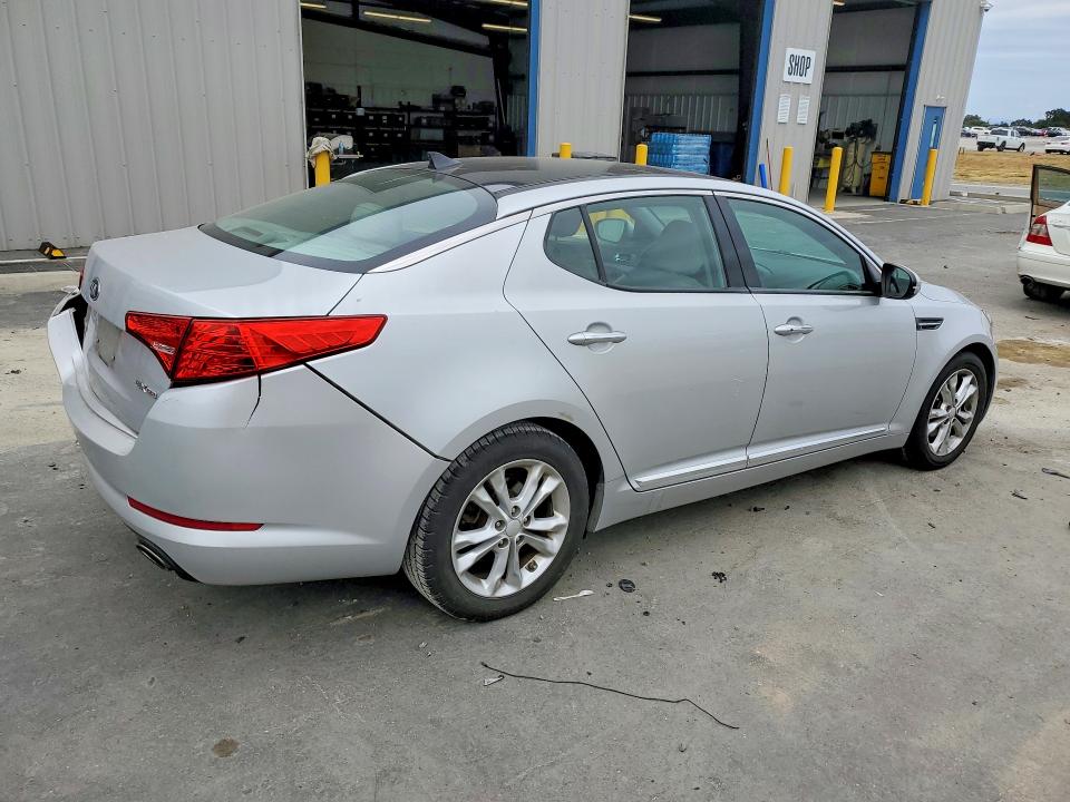 2013 Kia VIN 5XXGN4A71DG126200 COPART salvage auction — REAR END, Ca - Salvage Certificate, sold $1,200 on 2026-07-21 (photo 3)