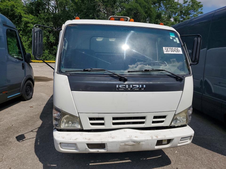 2007 Isuzu Npr VIN JALC4B16277011212 COPART salvage auction — MINOR DENT/SCRATCHES, VA - CERTIFICATE OF TITLE (P), sold $3,050 on 2026-07-29 (photo 5)