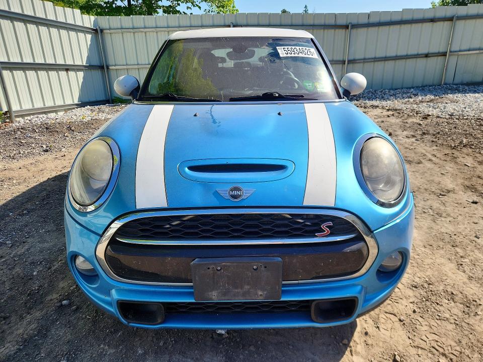2015 Mini Cooper VIN WMWXU3C56F2B59159 COPART salvage auction — SIDE, Vt - Cert Of Title-Salvage Vehicle, sold $1,100 on 2026-08-10 (photo 5)
