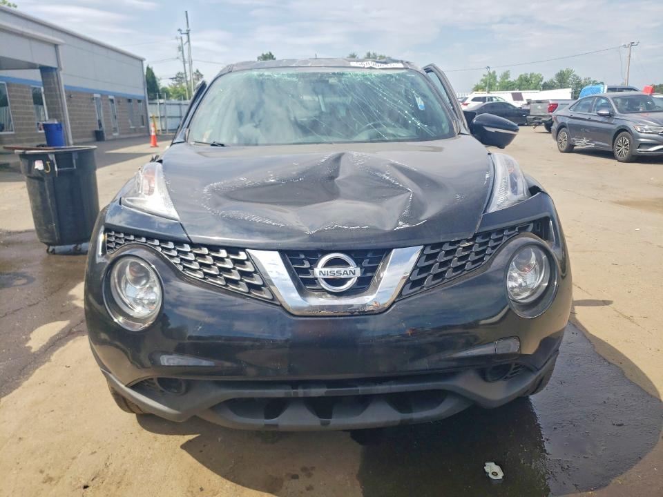2015 Nissan Juke VIN JN8AF5MV3FT559382 COPART salvage auction — ROLLOVER, Ct - Cert Of Title-Salvage, sold $600 on 2026-07-10 (photo 5)