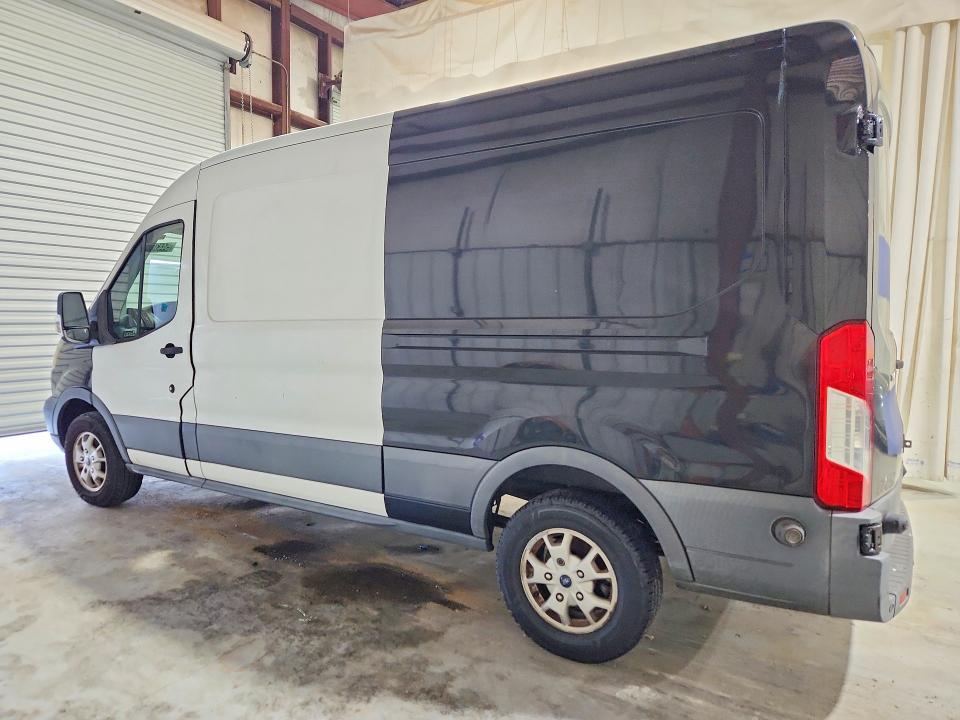 2015 Ford Transit VIN 1FTYR2CMXFKA72906 COPART salvage auction — MINOR DENT/SCRATCHES, La - Certificate Of Title, sold $6,500 on 2026-07-09 (photo 2)