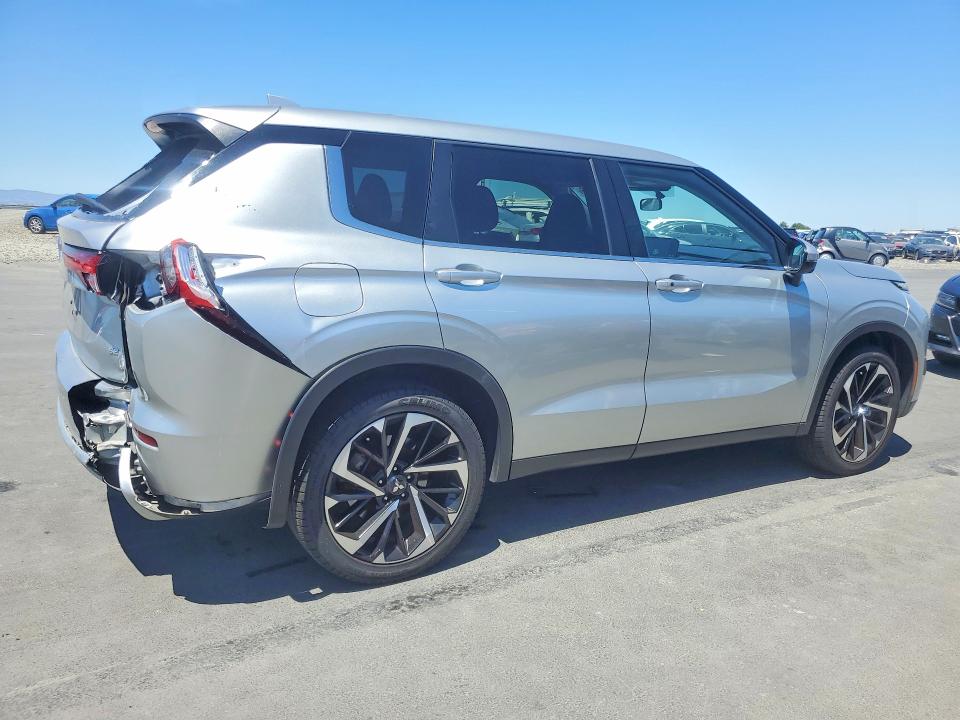 2024 Mitsubishi Outlander VIN JA4J4VA84RZ037968 COPART salvage auction — REAR END, Ca - Salvage Certificate, sold $9,300 on 2026-08-03 (photo 3)