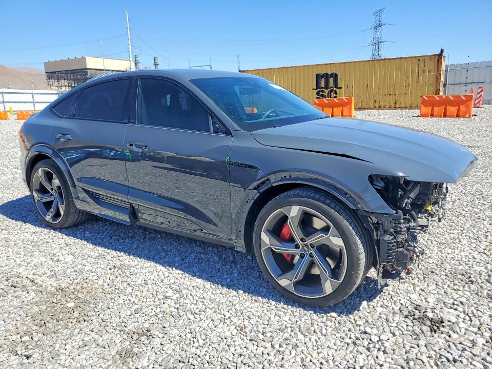 2024 Audi Sq8 VIN WA1DCBGE5RB051740 COPART salvage auction — FRONT END, Nv - Salvage Title, sold $24,000 on 2026-07-15 (photo 4)