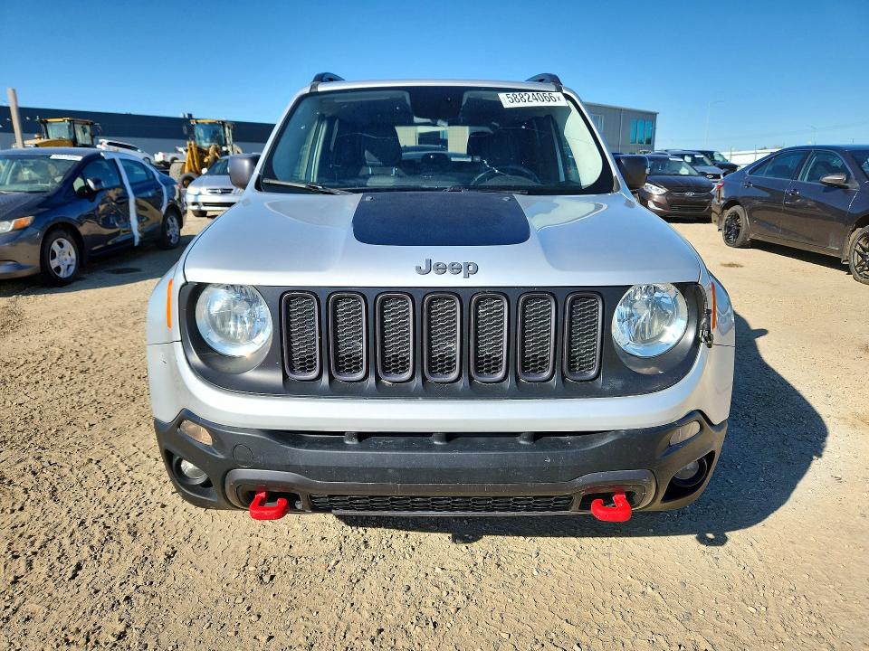 2016 Jeep Renegade VIN ZACCJBCT5GPE10082 COPART salvage auction — NORMAL WEAR, Ab - Bos - Active, sold $7,900 on 2026-07-09 (photo 5)