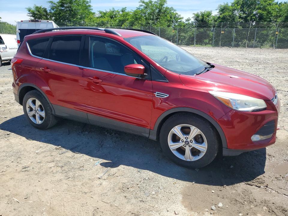 2014 Ford Escape VIN 1FMCU0GX4EUA68964 COPART salvage auction — MINOR DENT/SCRATCHES, Va - Certificate Of Title, sold $475 on 2026-07-02 (photo 4)