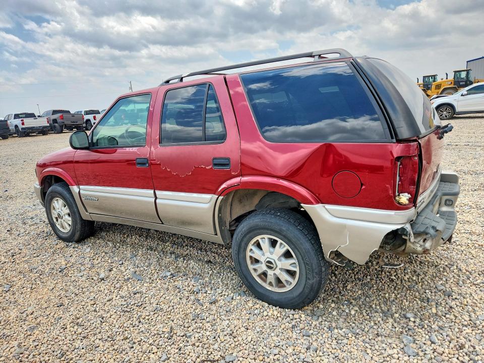1998 Gmc Jimmy VIN 1GKDT13W4W2519861 COPART salvage auction — REAR END, Tx - Salvage Vehicle Title, sold $90 on 2026-07-22 (photo 2)