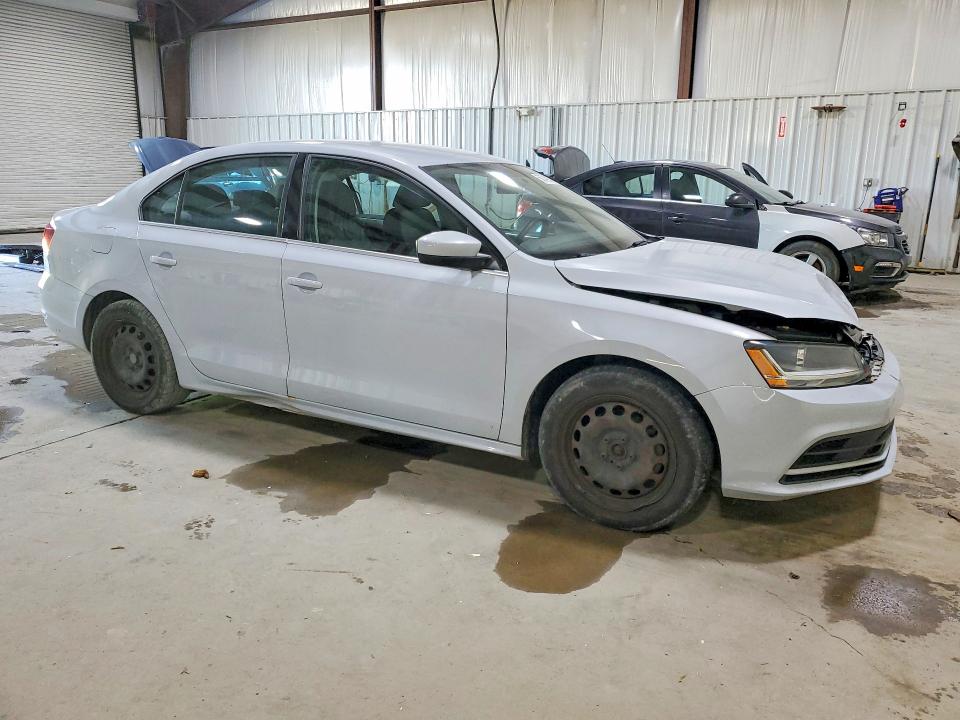2017 Volkswagen VIN 3VW2B7AJ4HM291935 COPART salvage auction — FRONT END, Pa - Certificate Of Salvage, sold $1,050 on 2026-07-29 (photo 4)
