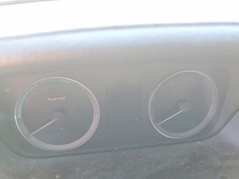 2017 Hyundai Sonata VIN KMHE24L15HA059137 COPART salvage auction — MINOR DENT/SCRATCHES, Sc - Certificate Of Title (P), sold $3,300 on 2026-07-24 (photo 9)