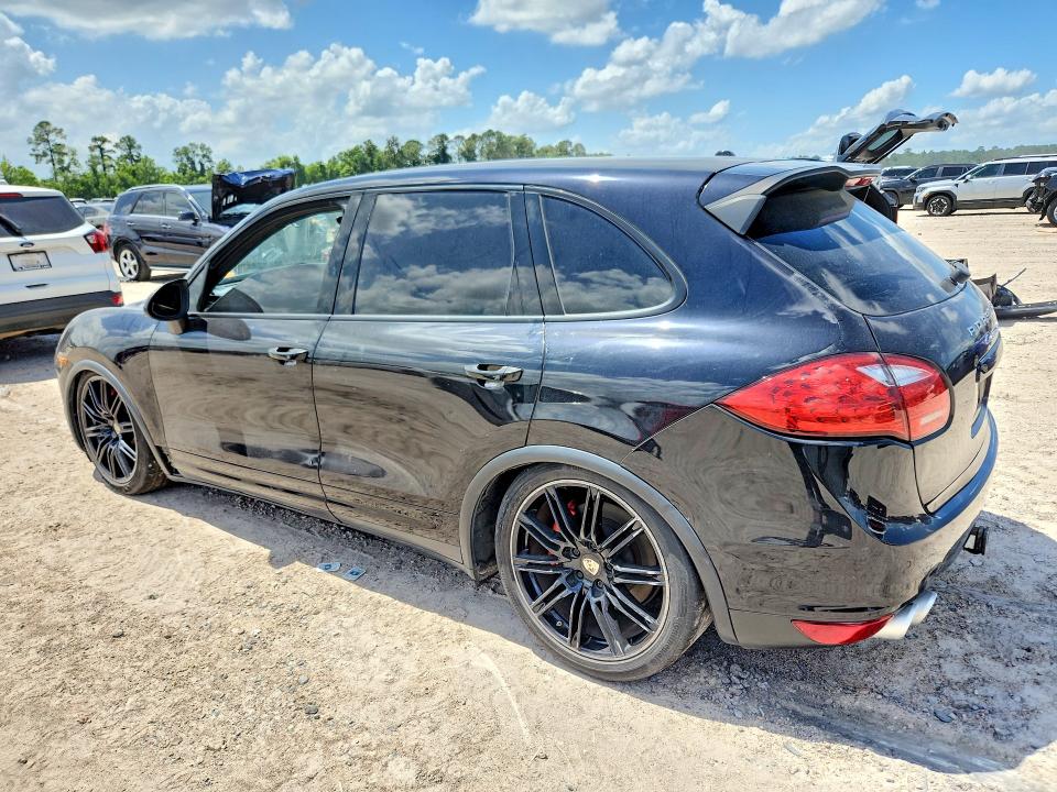 2011 Porsche Cayenne VIN WP1AC2A26BLA85286 COPART salvage auction — WATER/FLOOD, TX - SALVAGE TITLE-FLOOD DAMAGE, sold $1,850 on 2026-07-07 (photo 2)