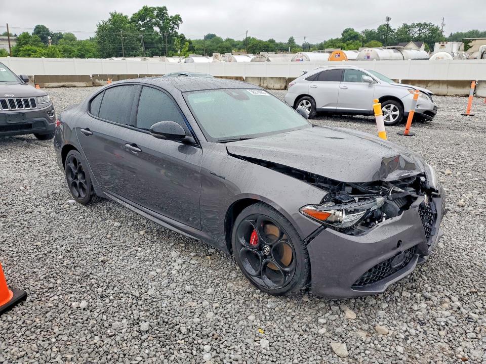 2022 Alfa romeo VIN ZARFANBN0N7659813 COPART salvage auction — FRONT END, Oh - Cert Of Title-Salvage, sold $10,700 on 2026-07-02 (photo 4)