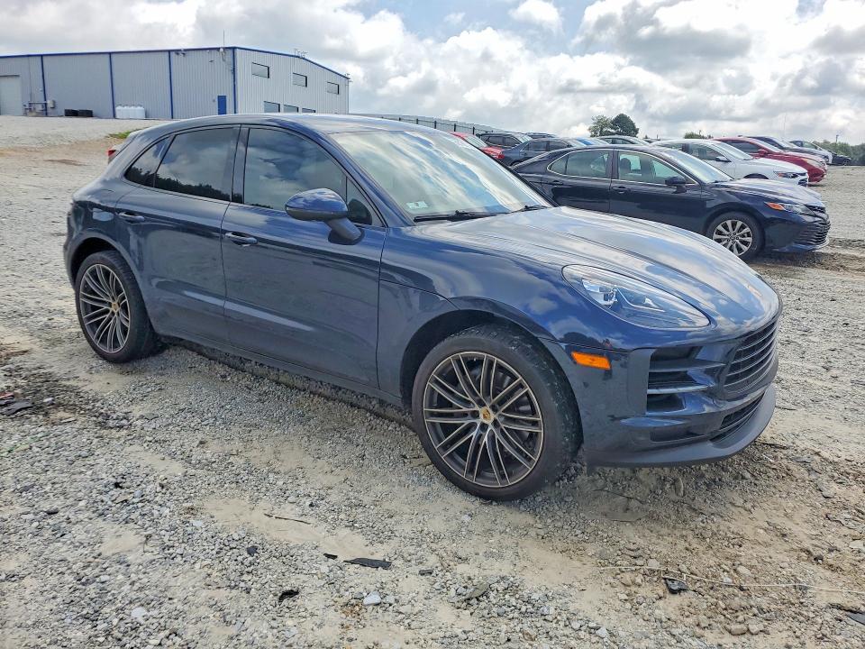 2019 Porsche Macan VIN WP1AB2A58KLB32475 COPART salvage auction — SIDE, GA - CERT OF TITLE-SALVAGE, sold $4,000 on 2026-07-29 (photo 4)