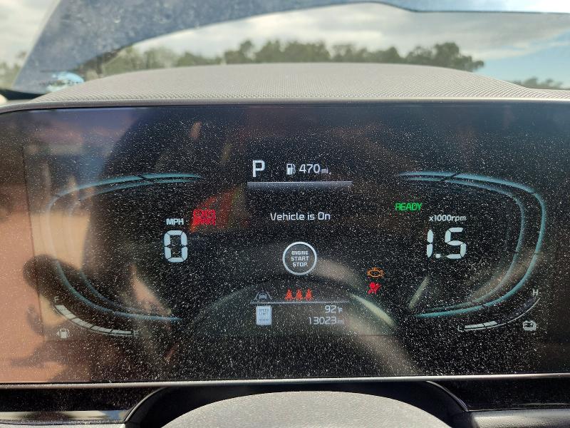 2025 Kia Niro VIN KNDCR3LE3S5253105 COPART salvage auction — REAR END, Fl - Cert Of Title Slvg Rebuildable, sold $11,200 on 2026-08-18 (photo 9)