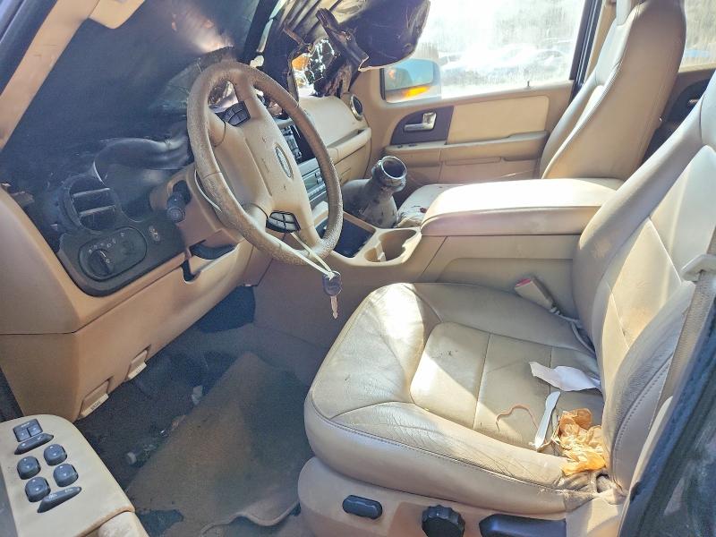 2005 Ford Expedition VIN 1FMPU185X5LB00083 COPART salvage auction — ENGINE BURN, Pa - Certificate Of Salvage, sold $325 on 2026-07-02 (photo 7)