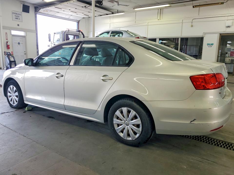 2011 Volkswagen Jetta VIN 3VW2K7AJ8BM065615 COPART salvage auction — FRONT END, Wa - Affidavit In Lieu Of Title, sold $650 on 2026-07-10 (photo 2)