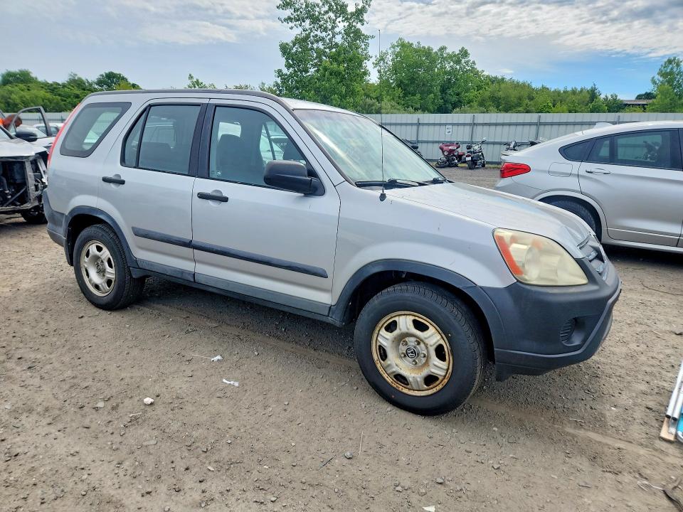 2005 Honda Cr-v VIN SHSRD78535U344119 COPART salvage auction — REAR END, Ma - Cert Of Title-Reconstrctd Coll, sold $1,800 on 2026-07-08 (photo 4)