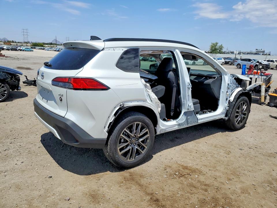 2026 Toyota Corolla cross VIN 7MUDAAAG3TV154967 COPART salvage auction — FRONT END, Az - Cert Of Title - Salvage, sold $9,100 on 2026-07-17 (photo 3)