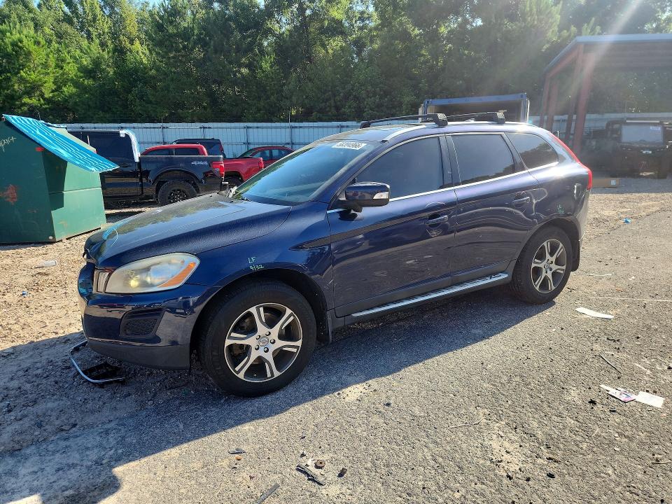 2013 Volvo Xc60 VIN YV4902DZ3D2379207 COPART salvage auction — FRONT END, Fl - Cert Of Title Slvg Rebuildable, sold $400 on 2026-07-10 (photo 1)