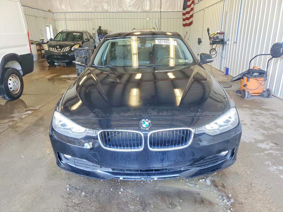 2015 BMW 3er VIN WBA3C3C59FP665022 COPART salvage auction — MINOR DENT/SCRATCHES, Salvage Title, sold $3,050 on 2026-07-15 (photo 5)