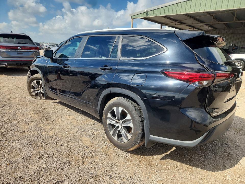 2023 Toyota Highlander VIN 5TDKDRAH8PS037231 COPART salvage auction — FRONT END, IN - CERTIFICATE OF TITLE, sold $10,200 on 2026-07-14 (photo 2)