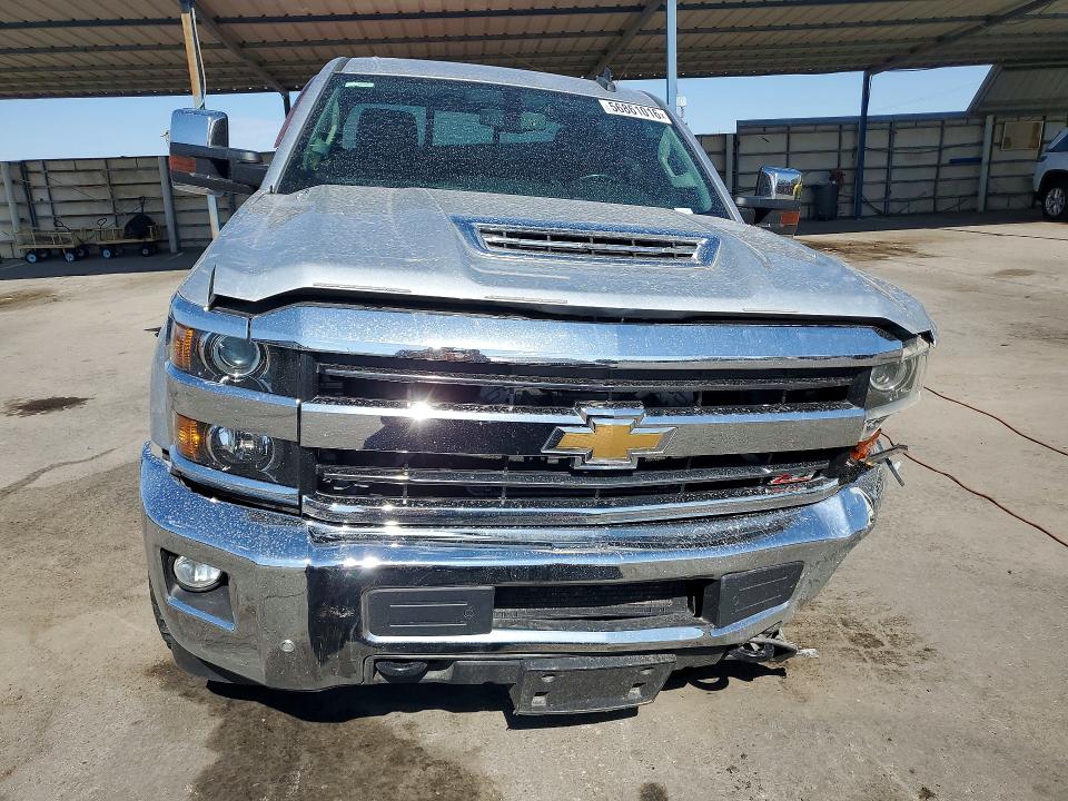 2018 Chevrolet VIN 1GC1KWEY6JF263317 COPART salvage auction — FRONT END, Nm - Cert Of Title-Salvage, sold $12,100 on 2026-07-31 (photo 5)