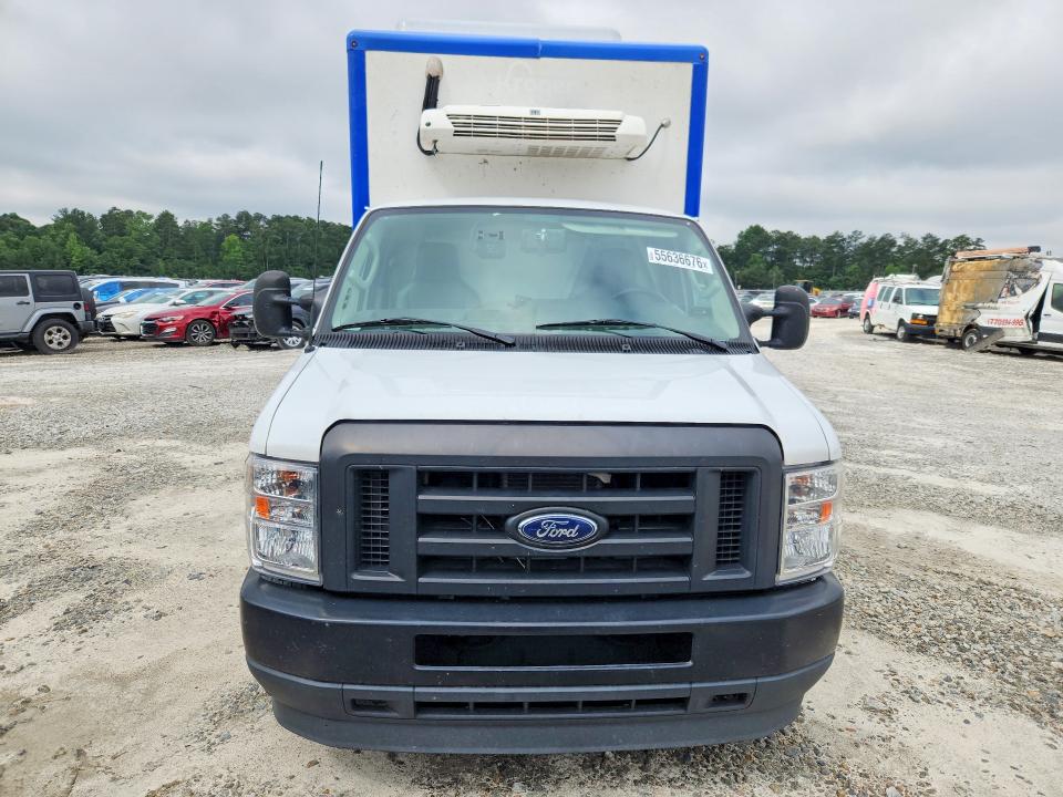 2024 Ford E-350 VIN 1FDWE3FN2RDD04321 COPART salvage auction — NORMAL WEAR, Ga - Certificate Of Title, sold $15,100 on 2026-07-16 (photo 5)