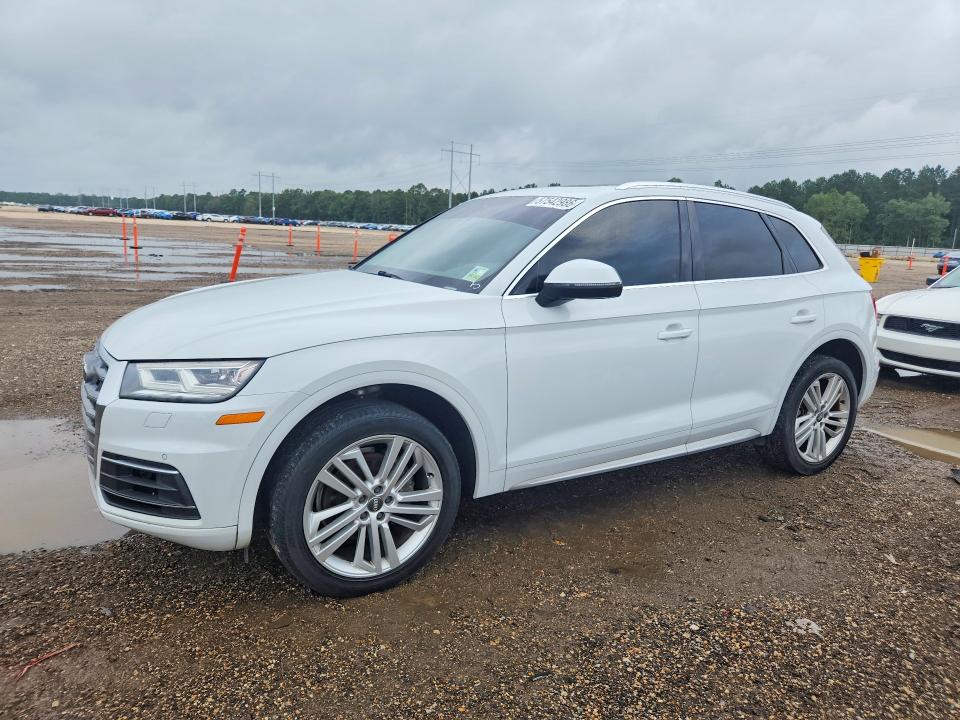 2020 Audi Q5 VIN WA1BNAFY7L2001663 COPART salvage auction — MINOR DENT/SCRATCHES, La - Certificate Of Title (P), sold $8,500 on 2026-07-27 (photo 1)