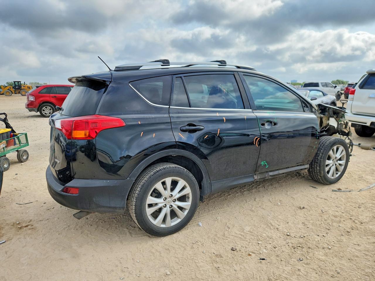 2015 Toyota RAV4 VIN 2T3YFREV1FW150438 COPART salvage auction — Front End, TX - SALVAGE VEHICLE TITLE, sold $5,600 on 2026-07-09 (photo 3)