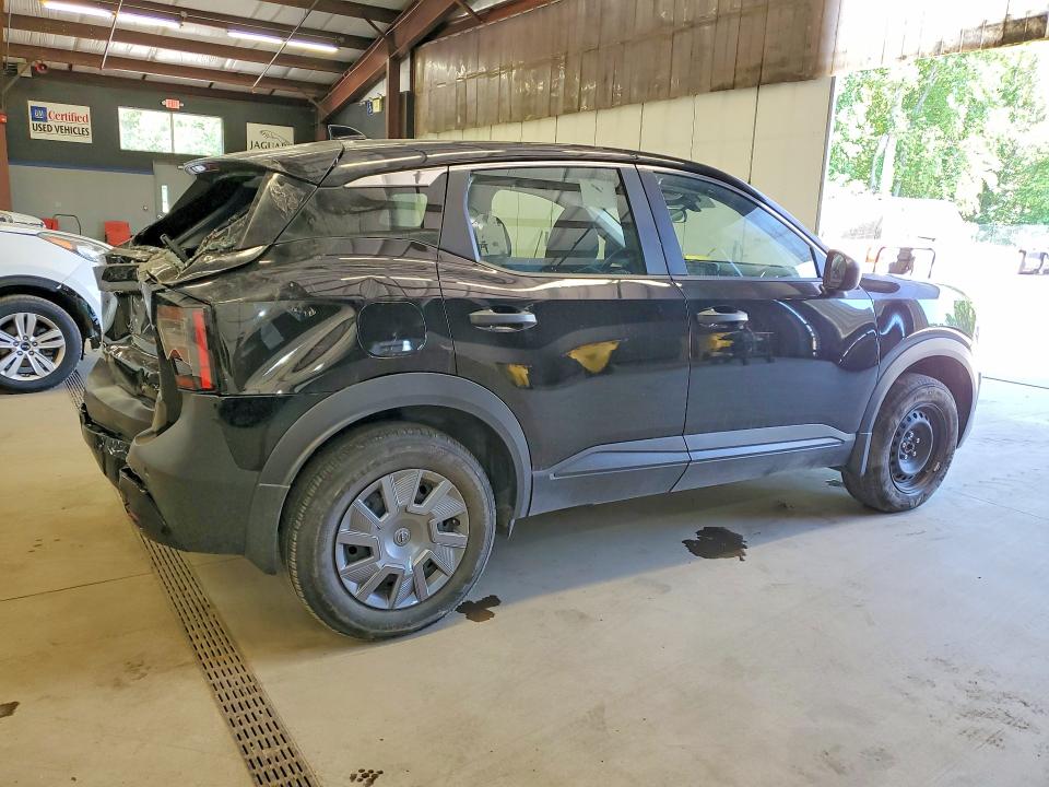 2025 Nissan Kicks VIN 3N8AP6BA1SL320883 COPART salvage auction — REAR END, Tx - Certificate Of Title (P), sold $9,500 on 2026-07-23 (photo 3)