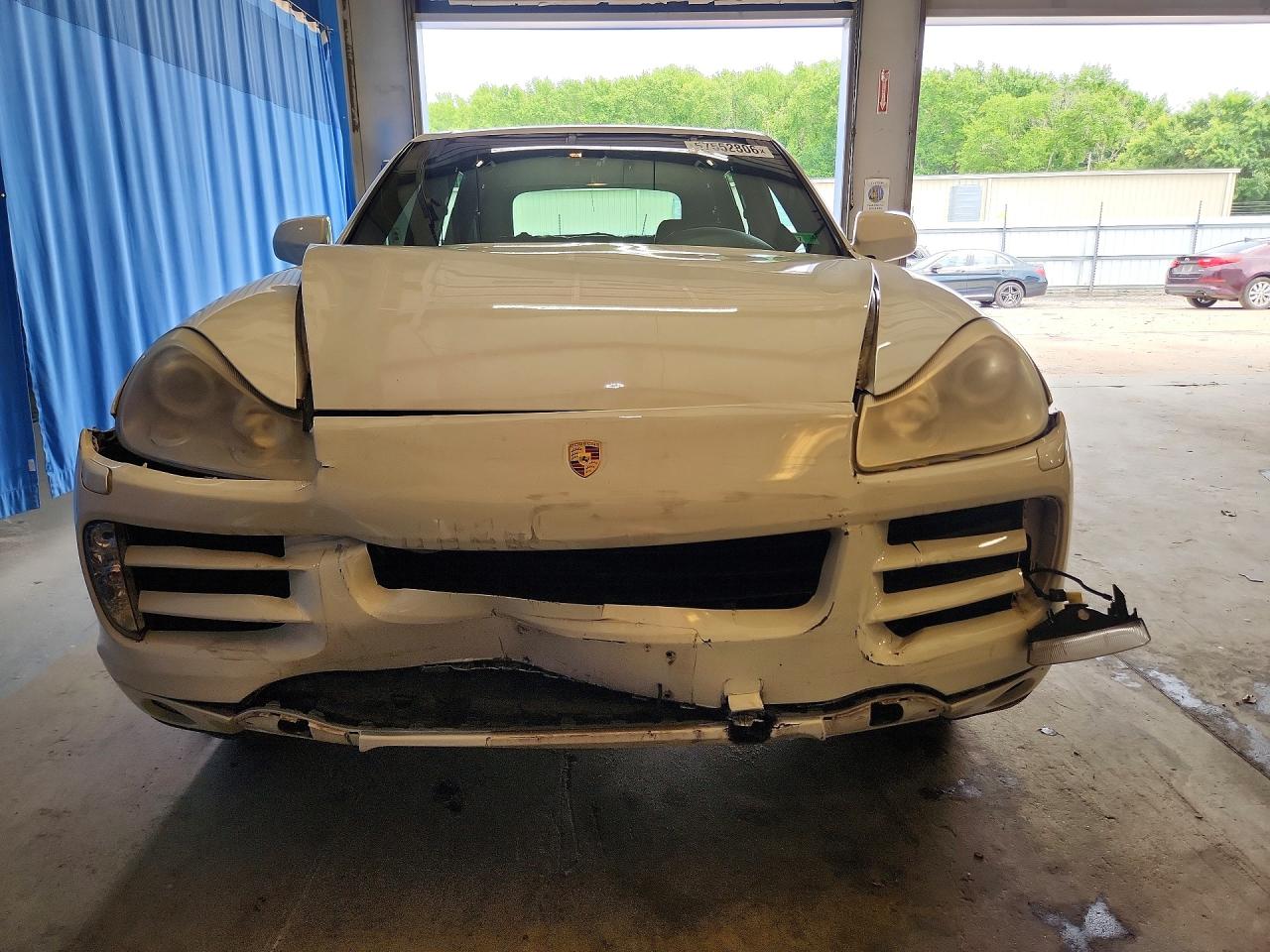 2008 Porsche Cayenne VIN WP1AA29P98LA12427 COPART salvage auction — Front End, VA - CERT OF TITLE - SALVAGE, sold $350 on 2026-06-30 (photo 5)