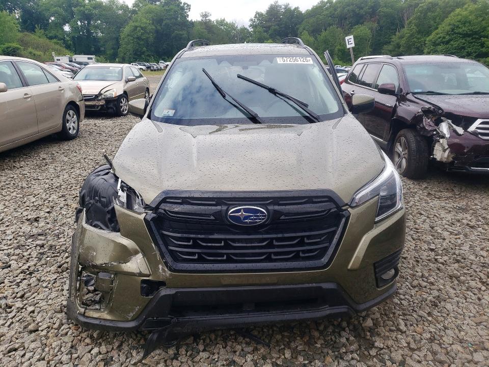 2022 Subaru VIN JF2SKAEC8NH432678 COPART salvage auction — FRONT END, MA - CERT OF TITLE-SALVAGE, sold $2,600 on 2026-07-30 (photo 5)