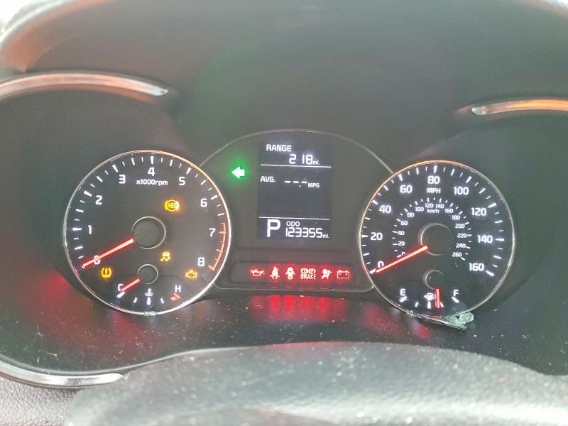 2015 Kia Forte VIN KNAFK4A6XF5434045 COPART salvage auction — FRONT END, KY - CERT OF TITLE-SALVAGE, sold $375 on 2026-07-30 (photo 9)