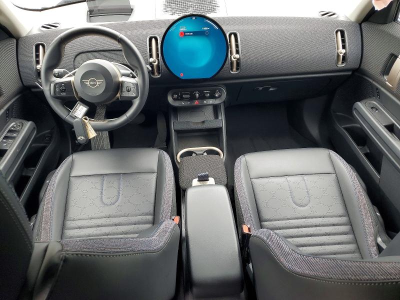 2025 Mini Countryman VIN WMZ23GA07S7S43757 COPART salvage auction — REAR END, FL - CERT OF TITLE SLVG REBUILDABLE, sold $1,150 on 2026-07-27 (photo 8)