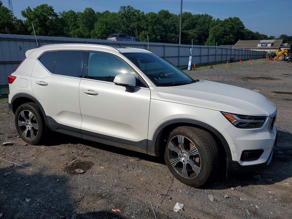 2019 Volvo Xc40 VIN YV4162UL0K2126074 COPART salvage auction — SIDE, Pa - Certificate Of Salvage, sold $4,200 on 2026-07-20 (photo 4)