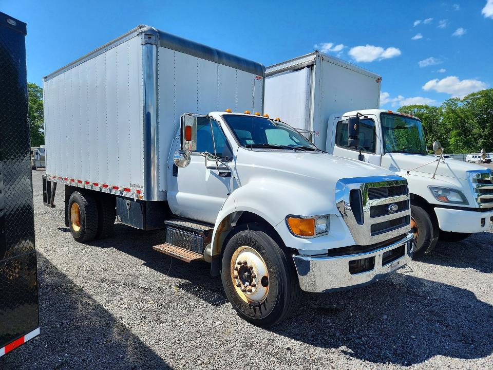 2015 Ford F-650 VIN 3FRNF6FCXFV747407 COPART salvage auction — MECHANICAL, MA - CERTIFICATE OF TITLE, sold $2,750 on 2026-07-14 (photo 4)