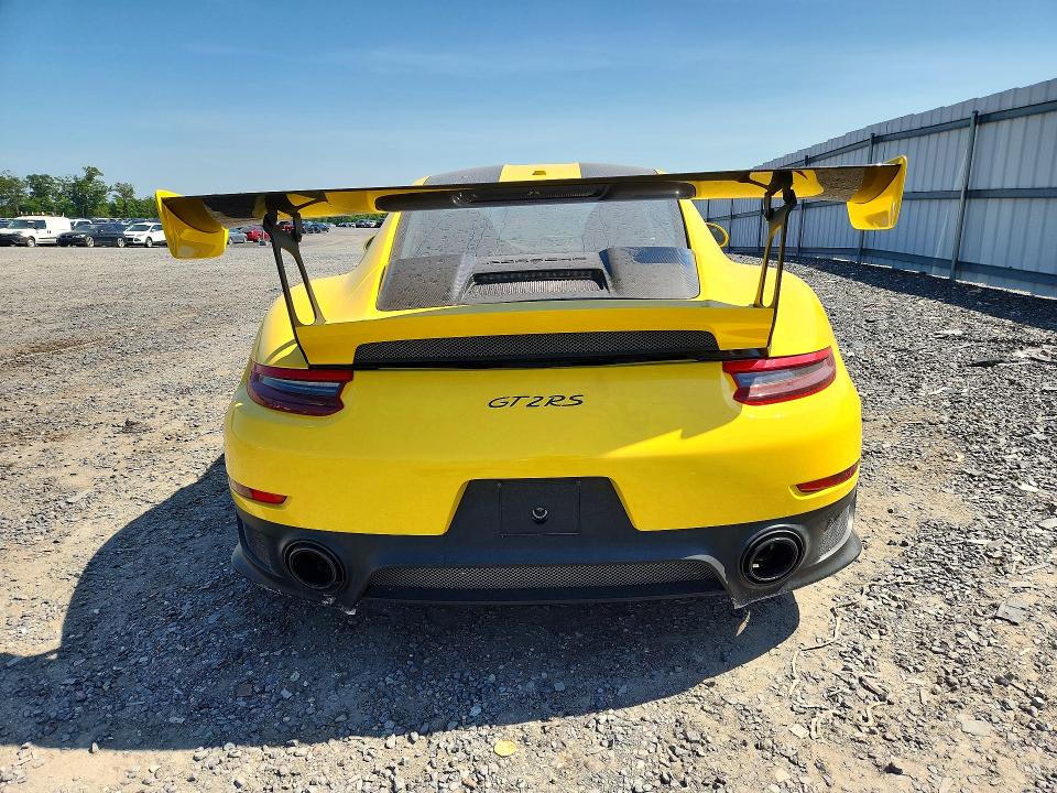 2018 Porsche 911 VIN WP0AE2A93JS186024 COPART salvage auction — REAR END, FL - CERT OF TITLE-SALVAGE THEFT, sold $292,000 on 2026-07-30 (photo 6)