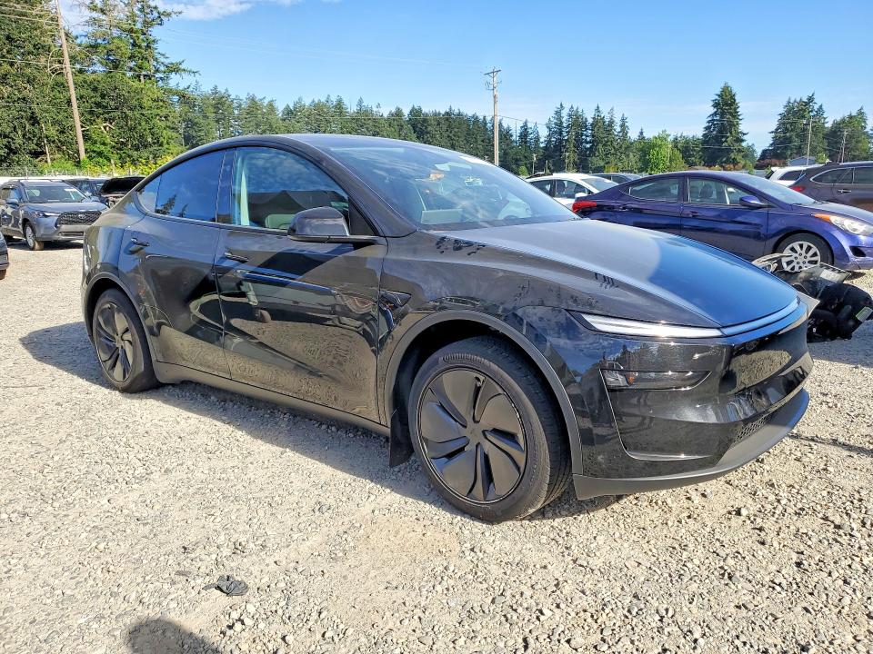 2026 Tesla Model y VIN 7SAYGDEE0TF523084 COPART salvage auction — REAR END, WA - BILL OF SALE, sold $20,400 on 2026-07-31 (photo 4)