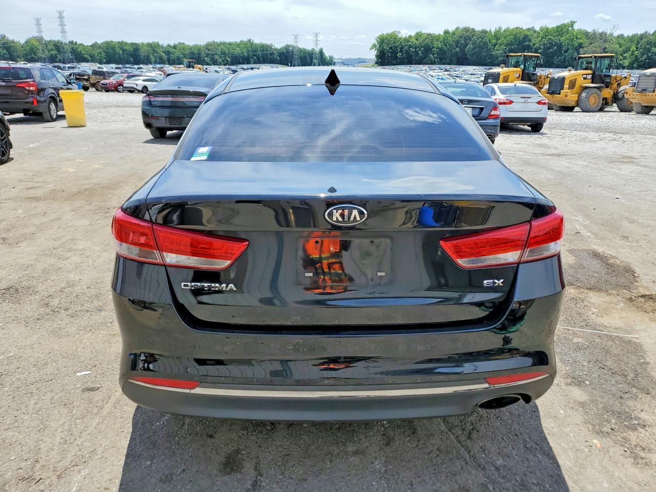 2017 Kia Optima VIN 5XXGU4L35HG129457 COPART salvage auction — Front End, TN - SALVAGE CERTIFICATE, sold $425 on 2026-07-09 (photo 6)