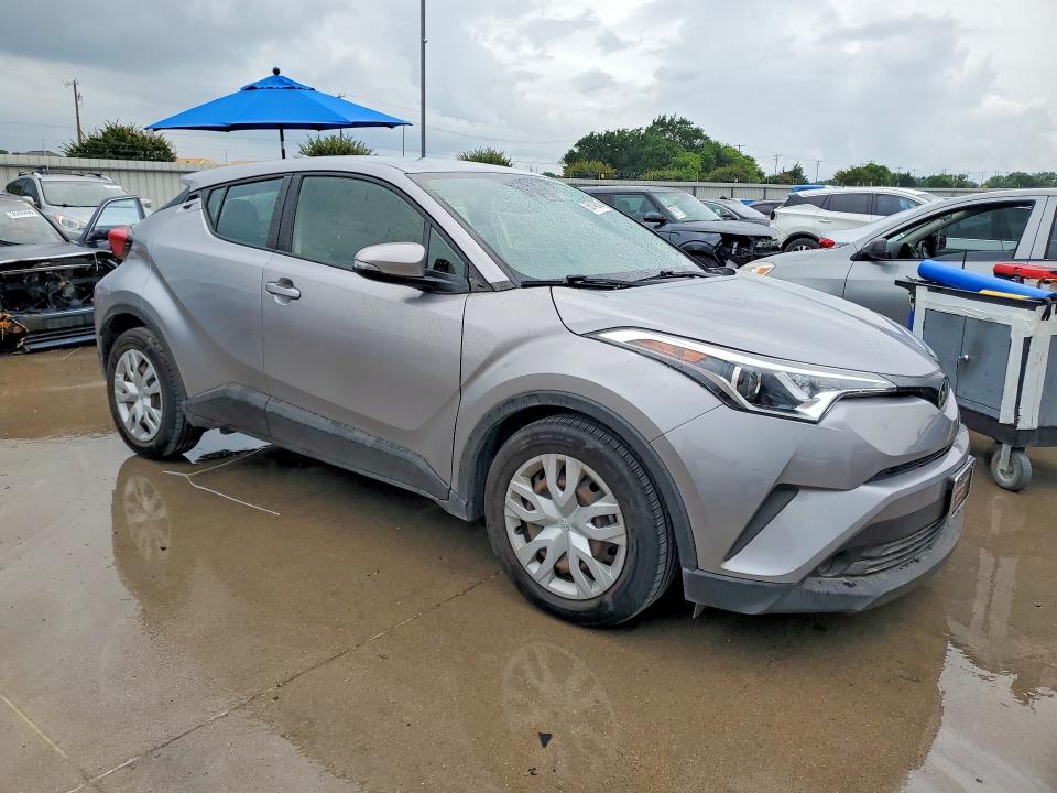 2019 Toyota C-hr VIN JTNKHMBX7K1059459 COPART salvage auction — SIDE, Tx - Salvage Vehicle Title, sold $225 on 2026-07-09 (photo 4)